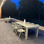Buxeria Nyaraló *